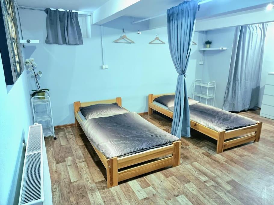 Simple Apartment Near Hockey & Football Arena Bratislava Exterior photo
